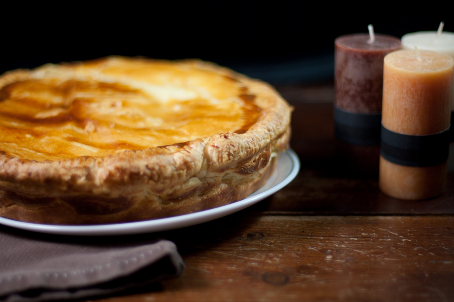 [fr]Tourte aux petits pois [ru]Круглый пирог в зеленом горошке