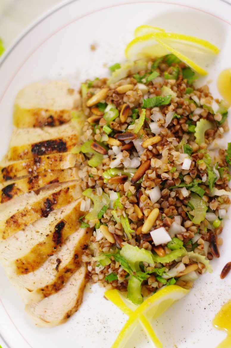 [fr]Salade de Sarrasin Kacha au poulet et au raisin [ru]Салат с Каша кулица и виноград