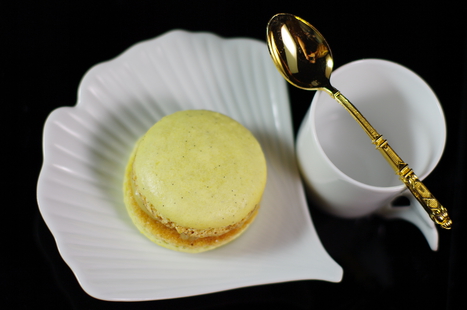 [fr]Macaron à la Crème Catalane[ru]Миндальное печенье в каталонских сливках